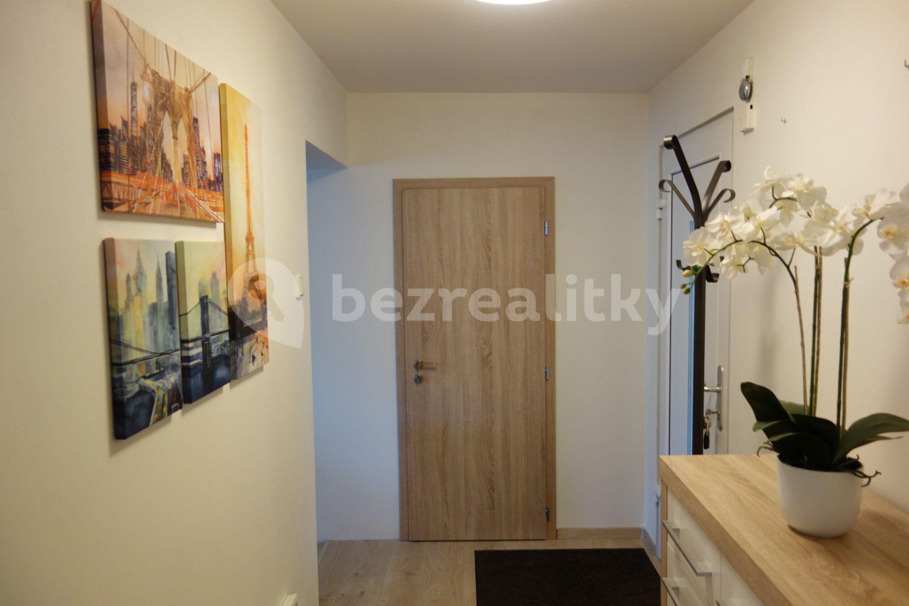 Pronájem bytu 2+1 65 m², náměstí Generála Svobody, Ostrava, Moravskoslezský kraj