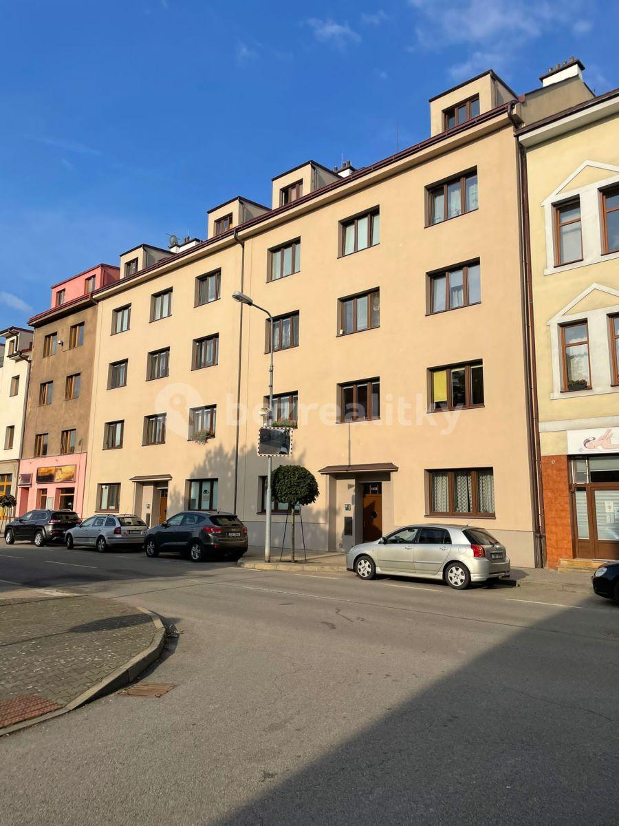 Pronájem bytu 2+1 80 m², Komenského, Náchod, Královéhradecký kraj