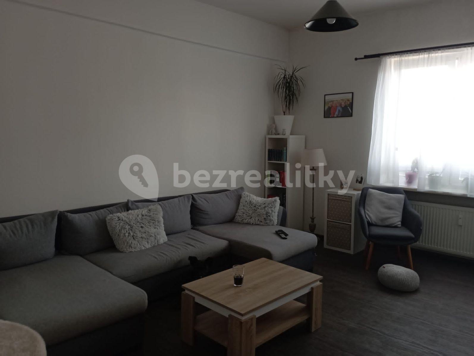 Pronájem bytu 2+1 80 m², Komenského, Náchod, Královéhradecký kraj