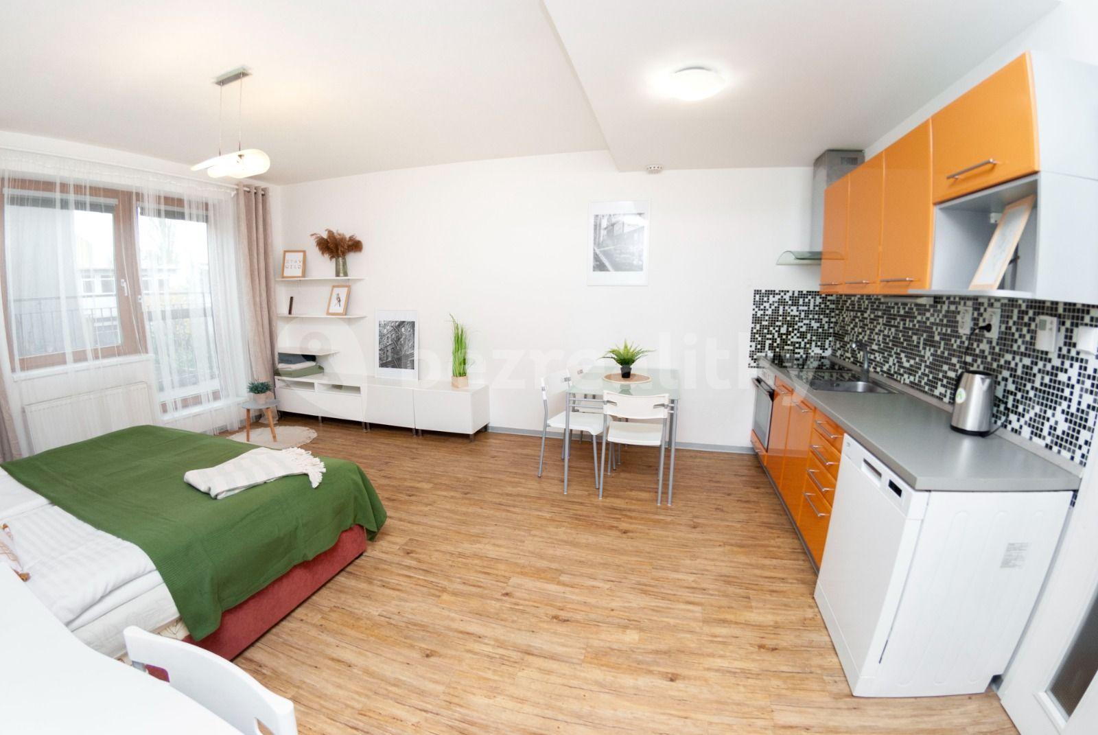 Pronájem bytu 1+kk 33 m², Kovářská, Brno, Jihomoravský kraj