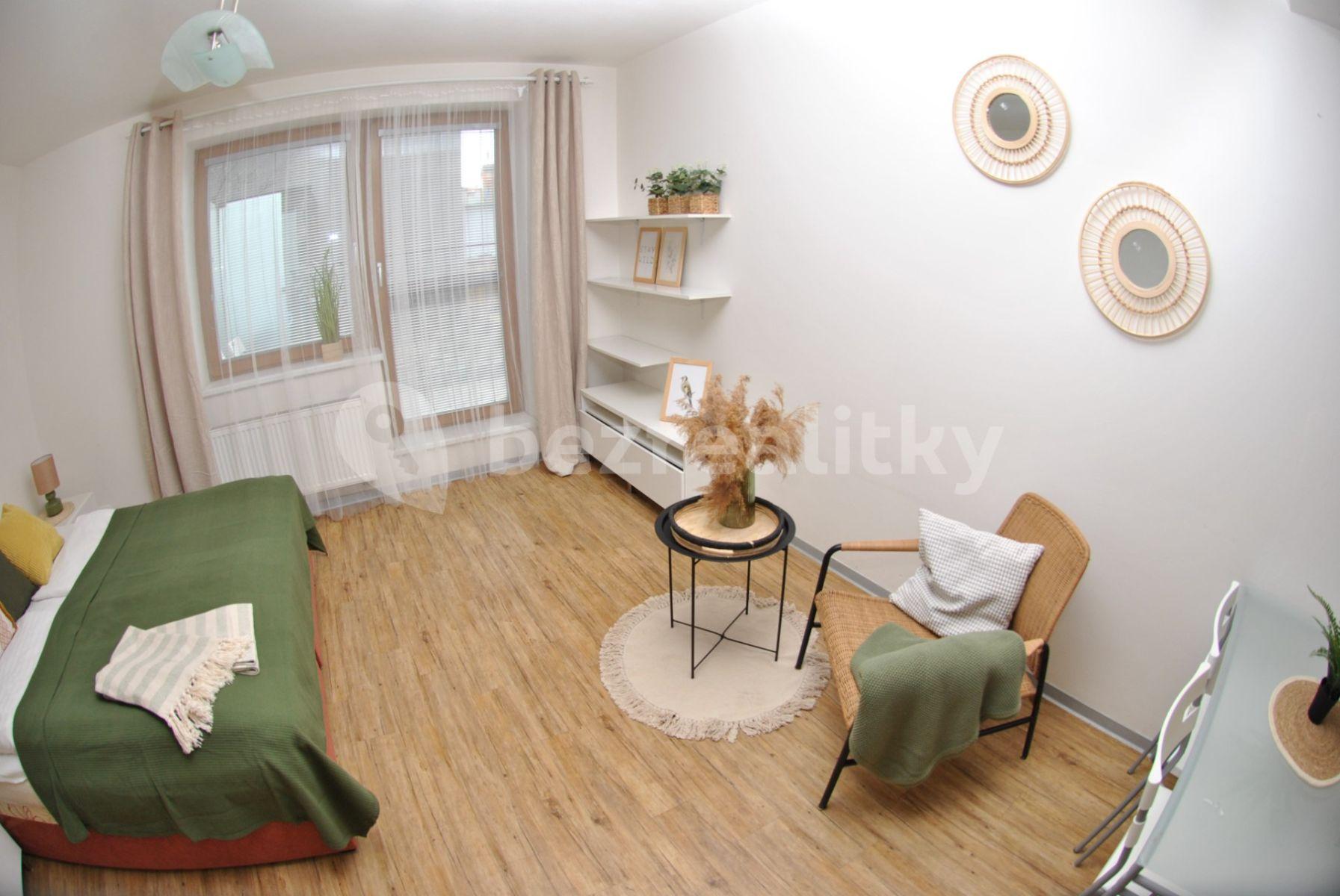 Pronájem bytu 1+kk 33 m², Kovářská, Brno, Jihomoravský kraj