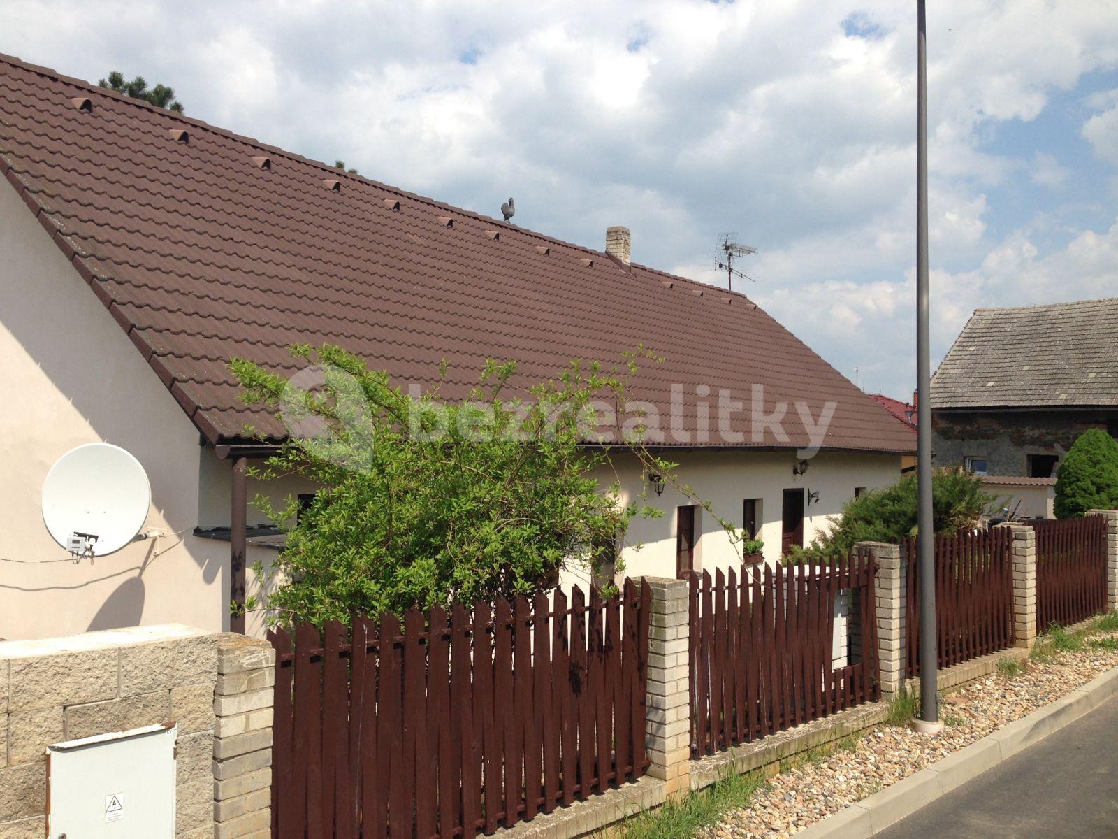Prodej domu 260 m², pozemek 1.600 m², Stašov, Středočeský kraj