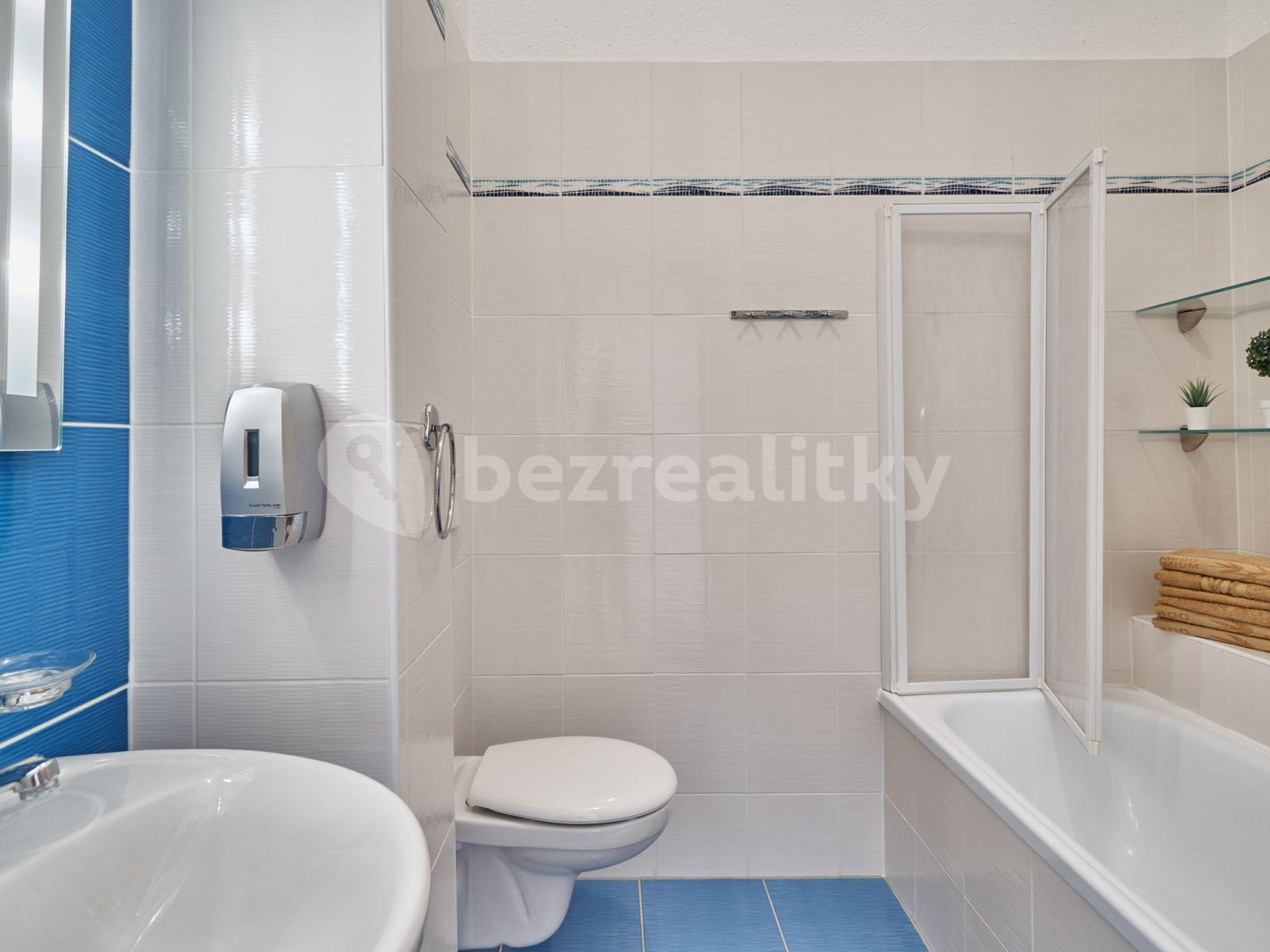 Pronájem bytu 3+kk 78 m², Ondřejská, Karlovy Vary, Karlovarský kraj