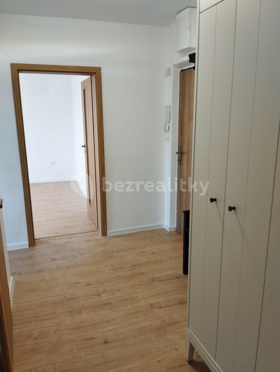 Pronájem bytu 2+1 52 m², Přistoupimská, Praha, Praha