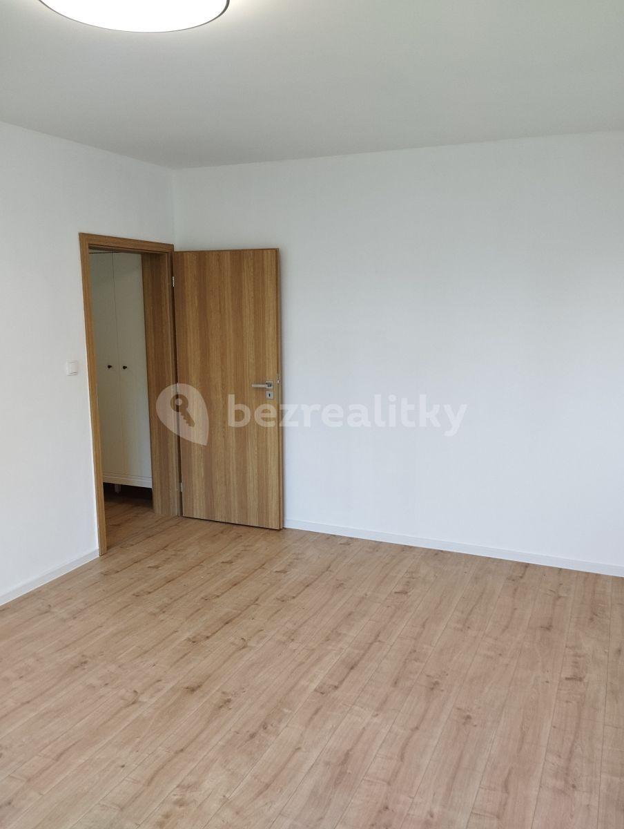 Pronájem bytu 2+1 52 m², Přistoupimská, Praha, Praha