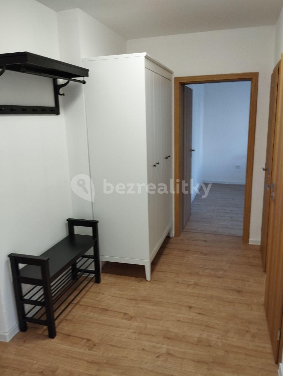 Pronájem bytu 2+1 52 m², Přistoupimská, Praha, Praha