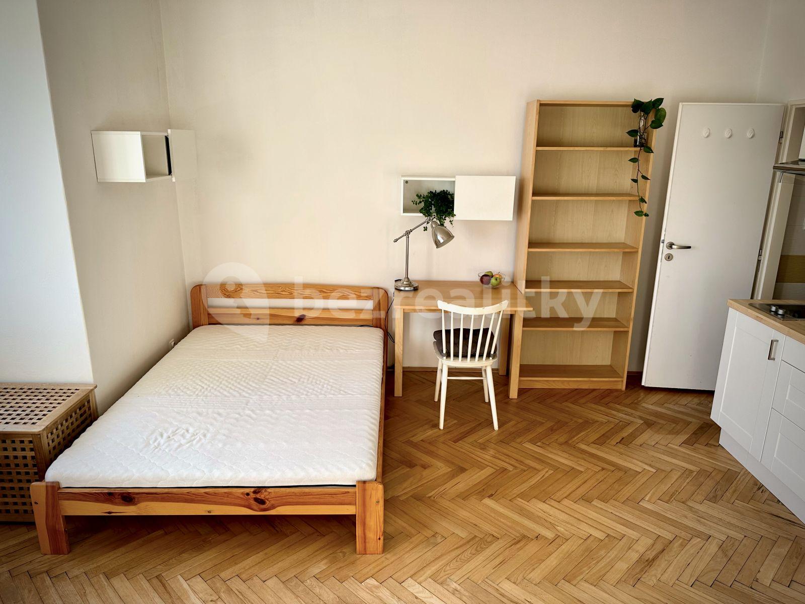 Pronájem bytu Garsoniéra 30 m², Patočkova, Praha, Praha