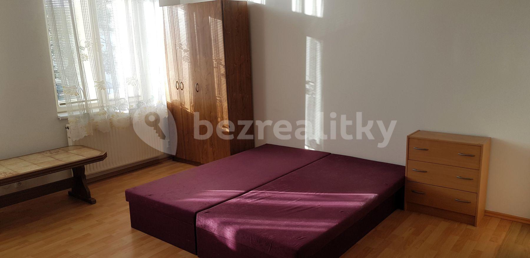 Pronájem bytu 1+kk 32 m², Hálkova, Plzeň, Plzeňský kraj