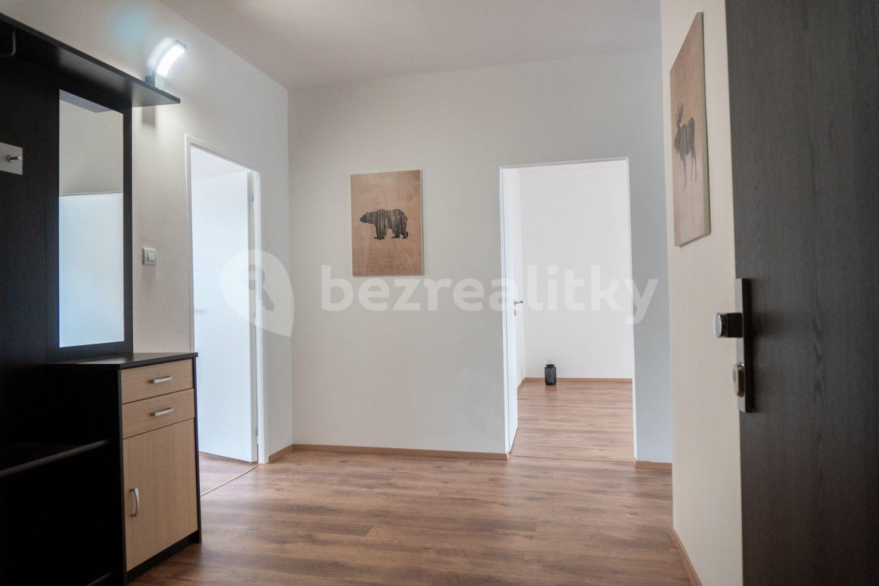 Pronájem bytu 2+1 72 m², U Pivovarské zahrady, Ústí nad Labem, Ústecký kraj