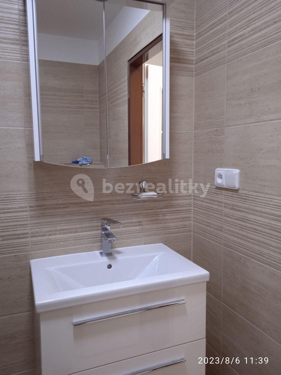 Pronájem bytu 2+kk 42 m², Milerova, Praha, Praha