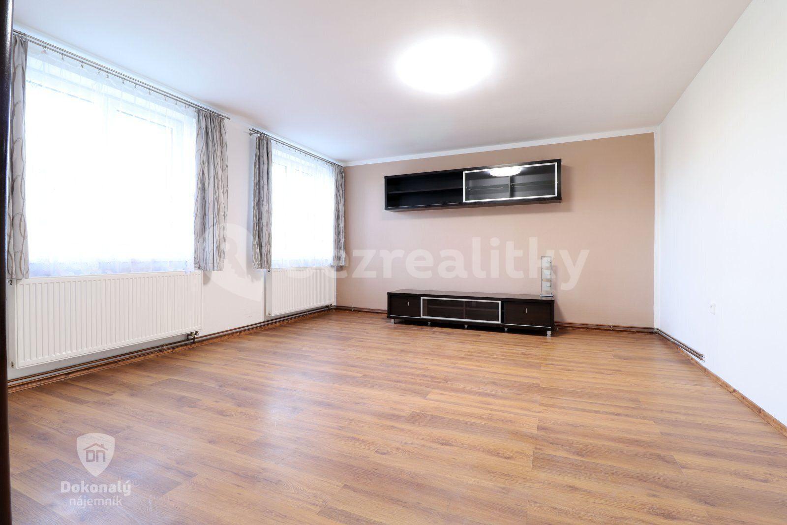 Pronájem bytu 2+1 71 m², náměstí U lípy svobody, Praha, Praha