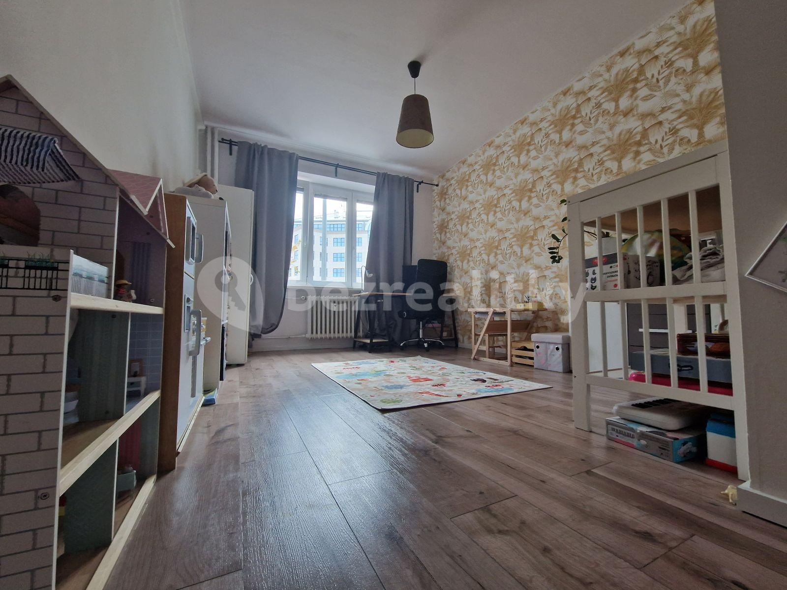 Pronájem bytu 3+1 73 m², Chlumčanského, Praha, Praha