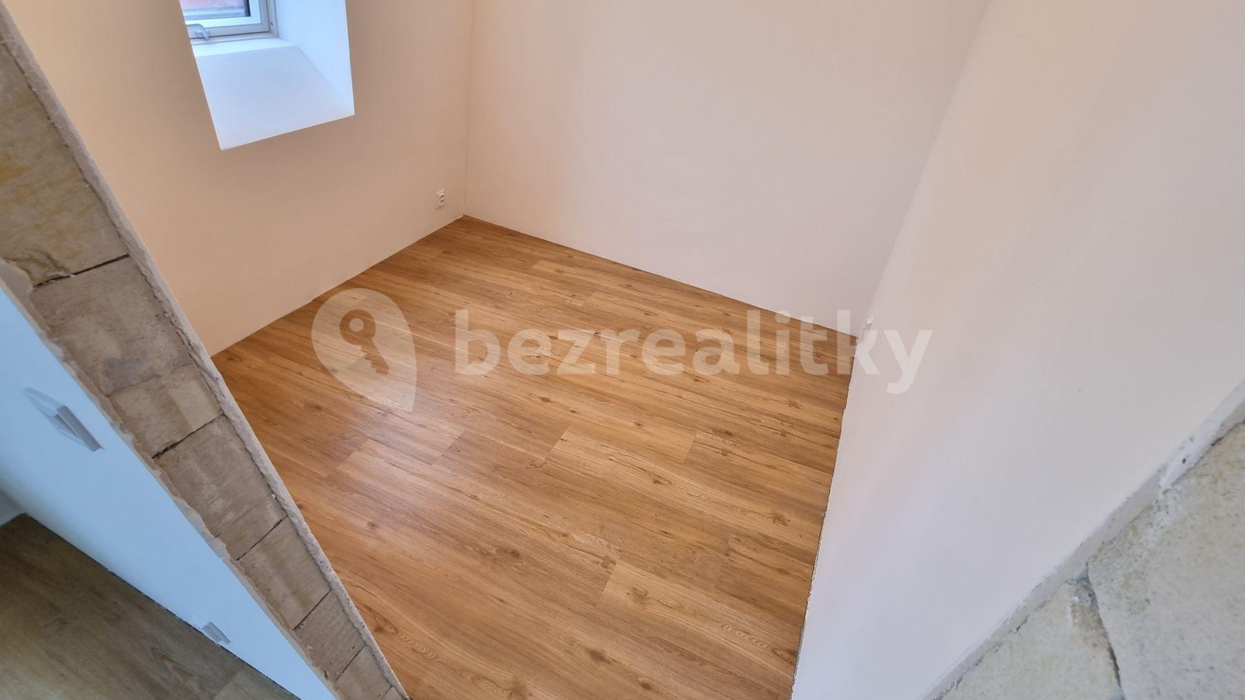 Pronájem bytu 2+kk 50 m², Pod Stárkou, Praha, Praha