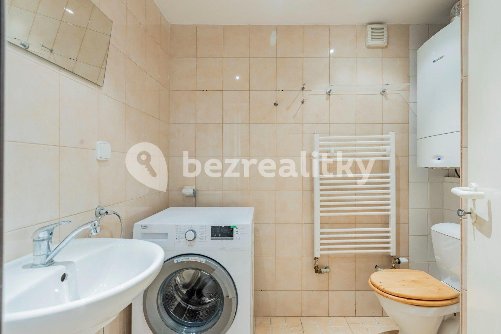 Pronájem bytu 3+kk 73 m², Roháčova, Praha, Praha