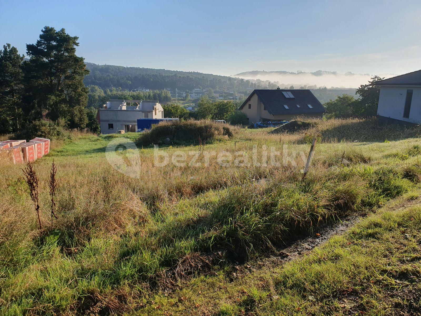 Prodej pozemku 974 m², Týnec nad Sázavou, Středočeský kraj