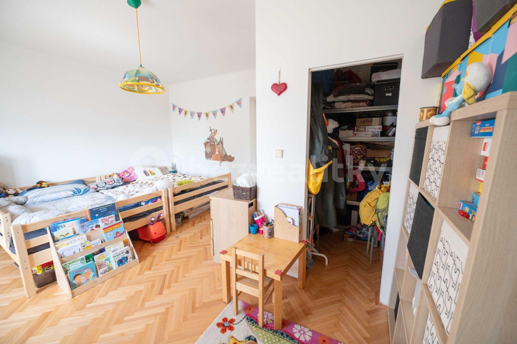 Pronájem bytu 3+1 92 m², Husova, Liberec, Liberecký kraj