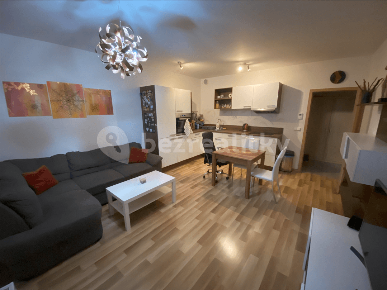 Pronájem bytu 2+kk 56 m², Oty Bubeníčka, Praha, Praha