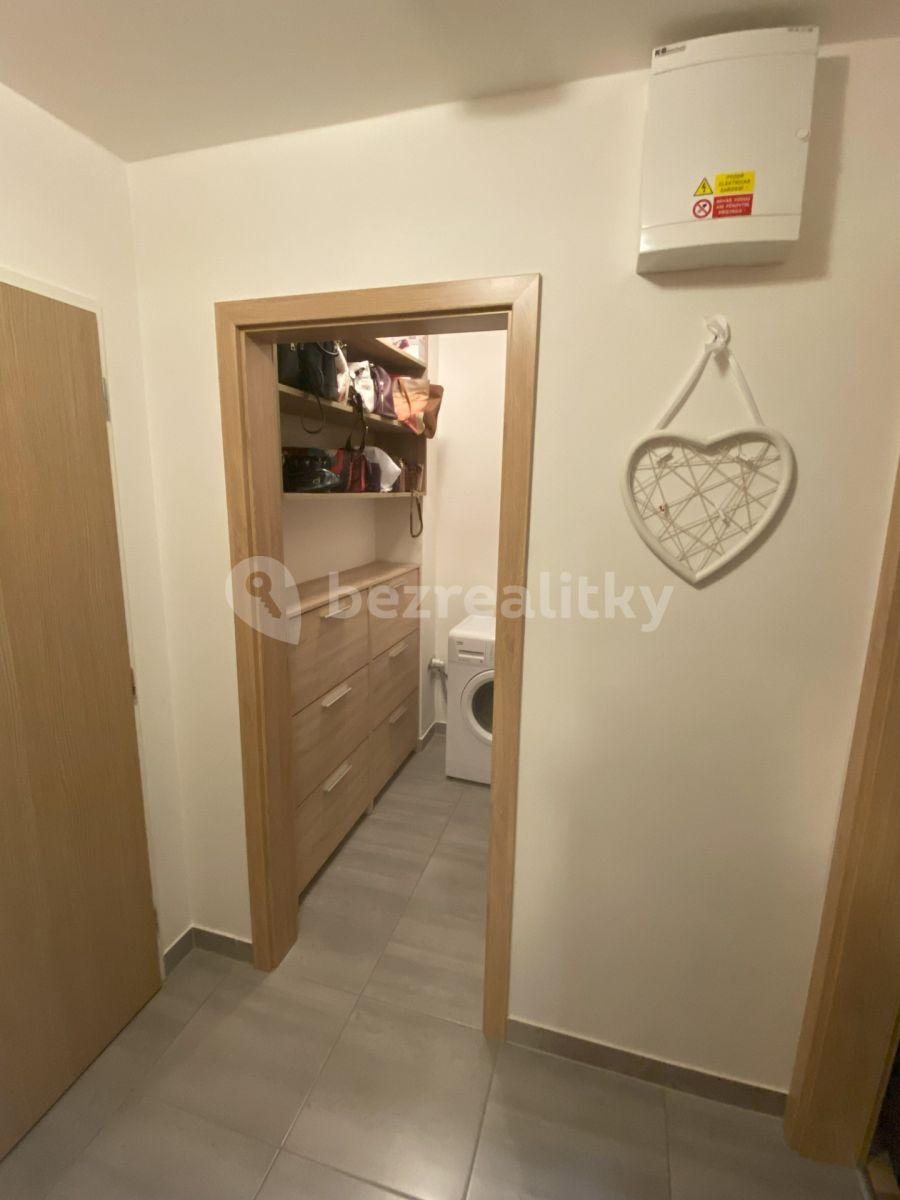 Pronájem bytu 2+kk 56 m², Oty Bubeníčka, Praha, Praha