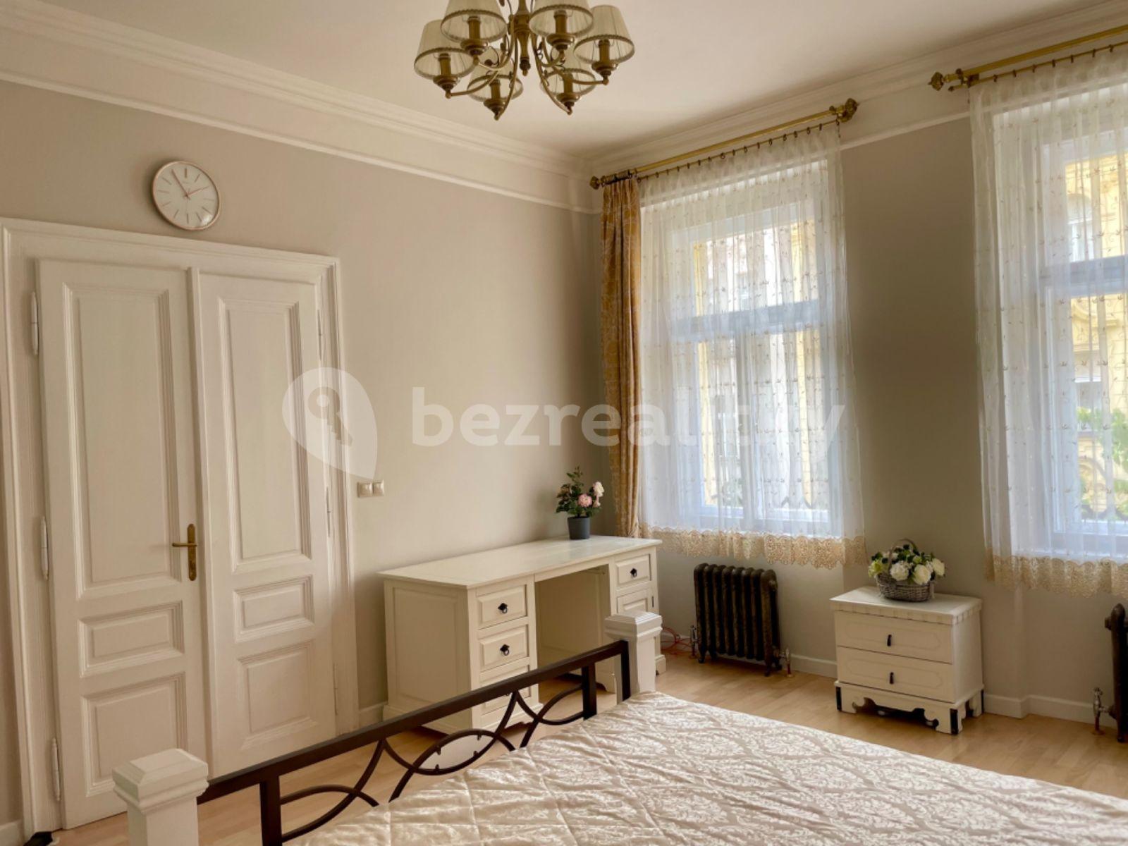 Pronájem bytu 2+kk 56 m², Chodská, Praha, Praha