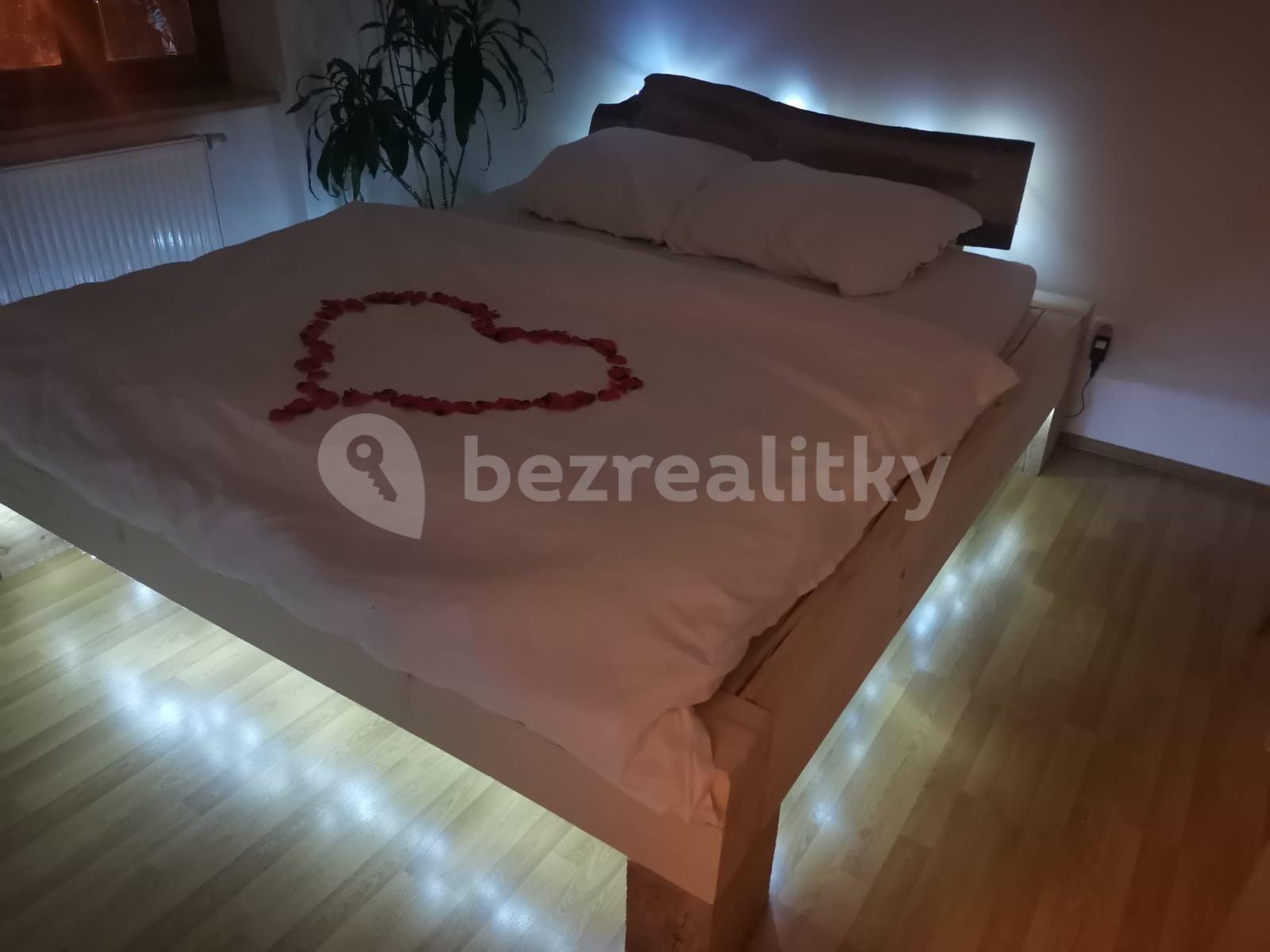 Pronájem bytu 2+kk 40 m², Svatoplukova, Brno, Jihomoravský kraj