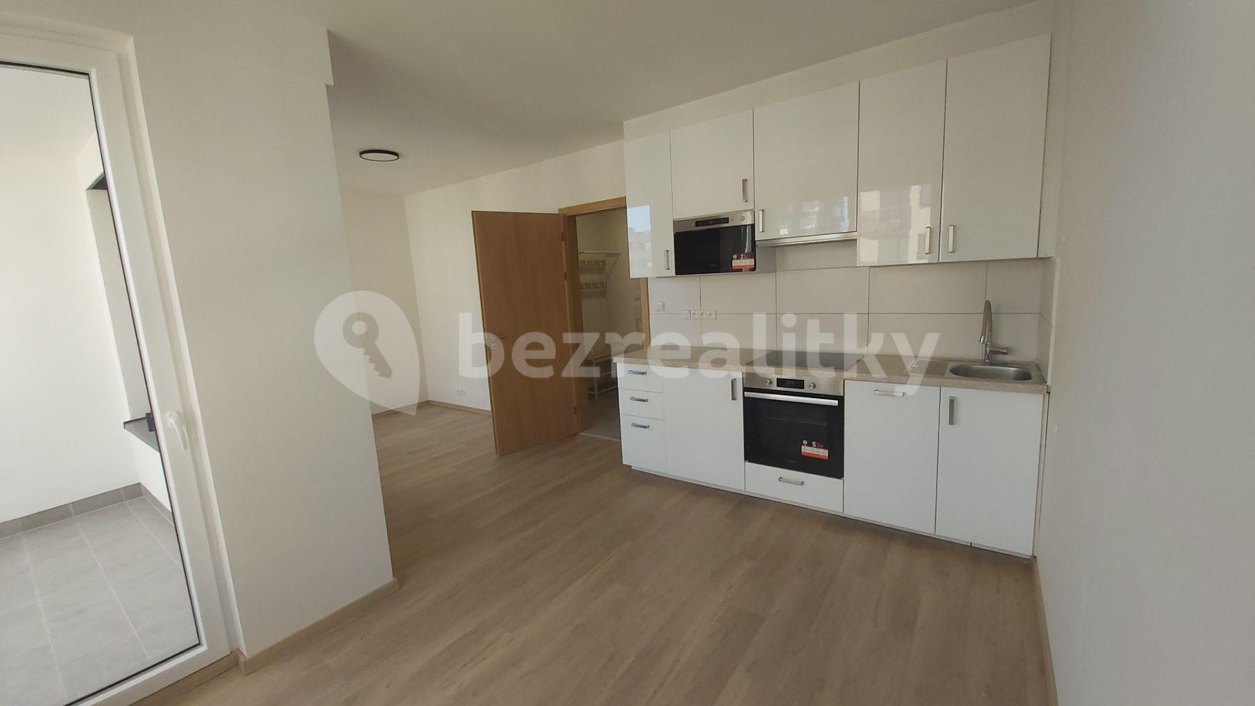 Pronájem bytu 1+kk 31 m², Baarové, Praha, Praha