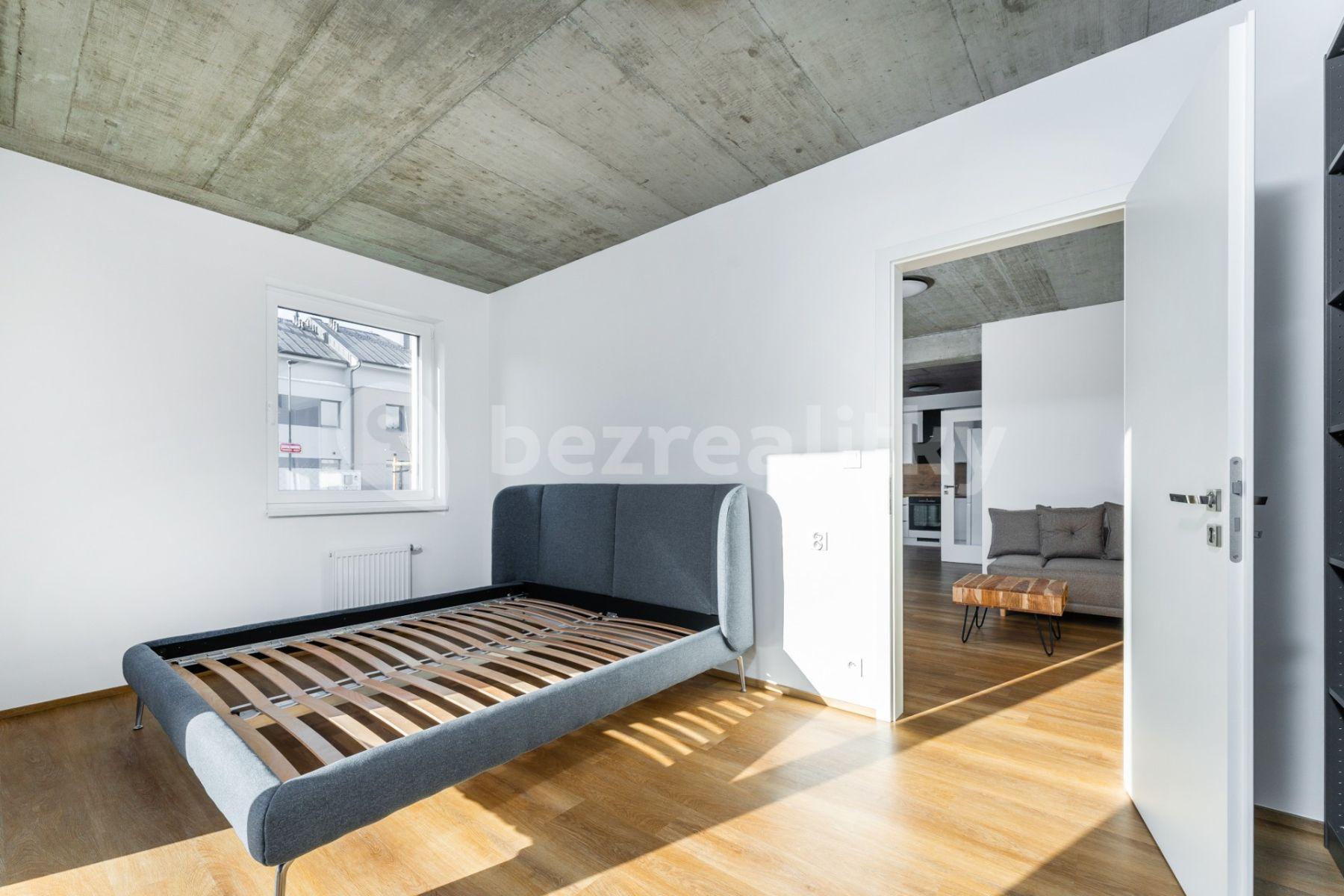 Pronájem bytu 2+kk 61 m², U Slaviborského dvora, Praha, Praha