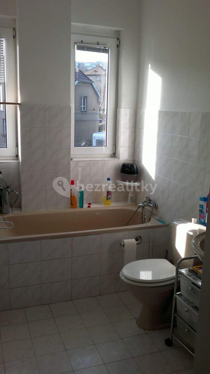 Pronájem bytu Garsoniéra 16 m², Hejtmanská, Praha, Praha