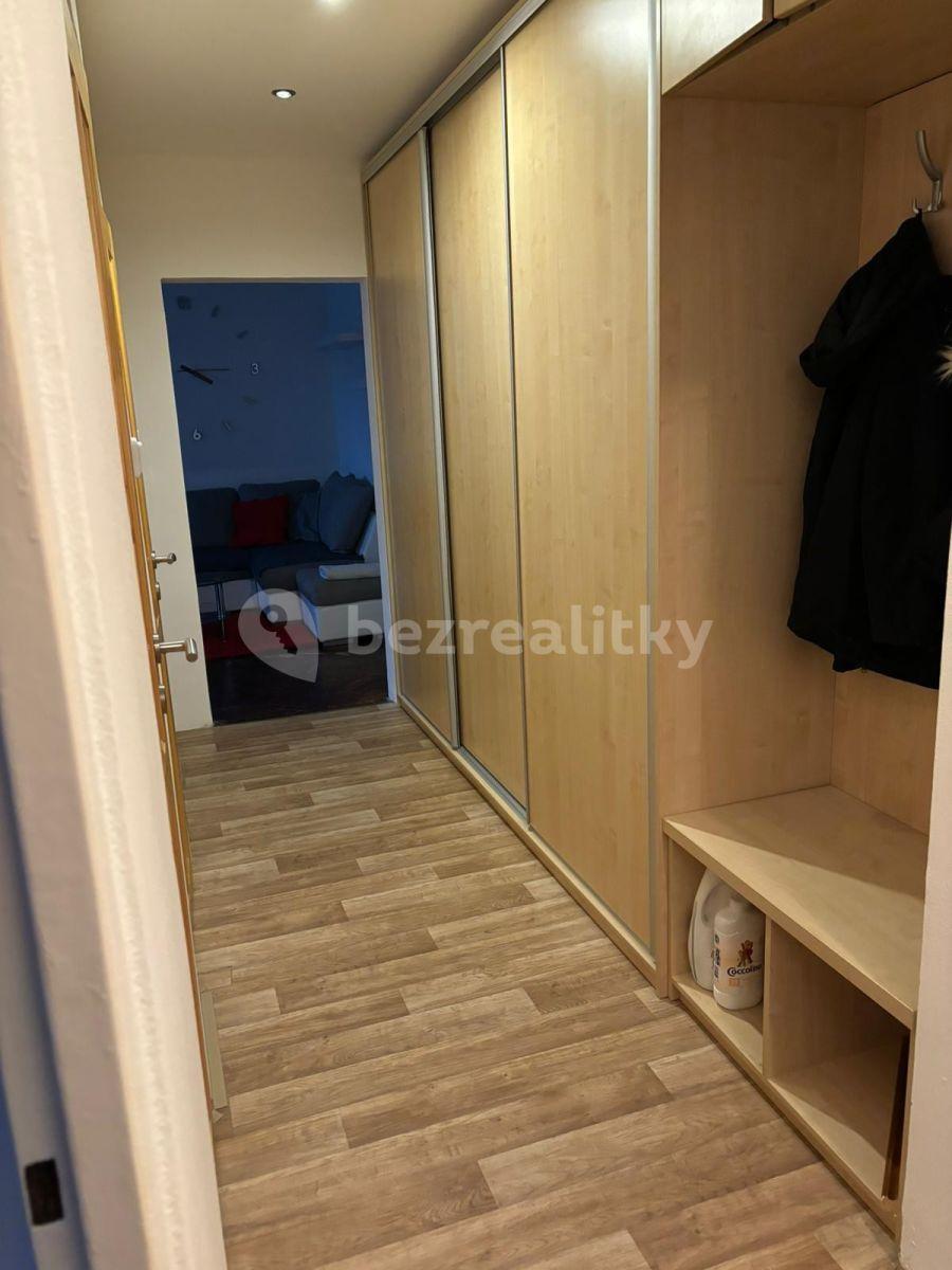 Pronájem bytu 3+1 68 m², Nádražní, Šternberk, Olomoucký kraj