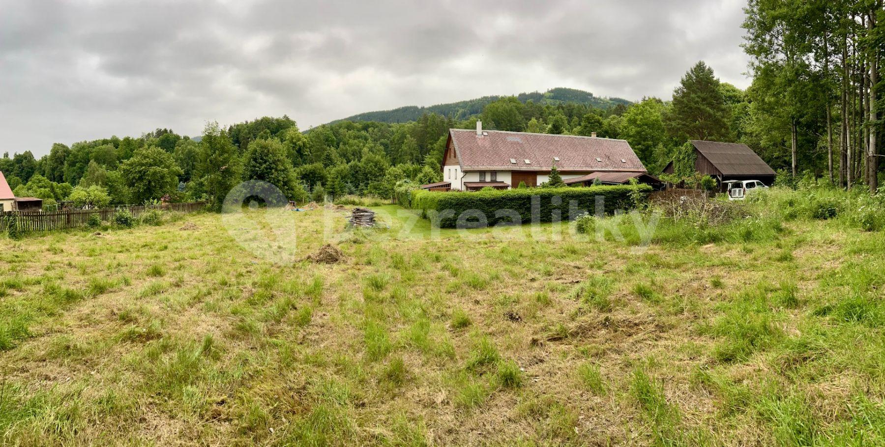 Prodej pozemku 3.004 m², Křižany, Liberecký kraj