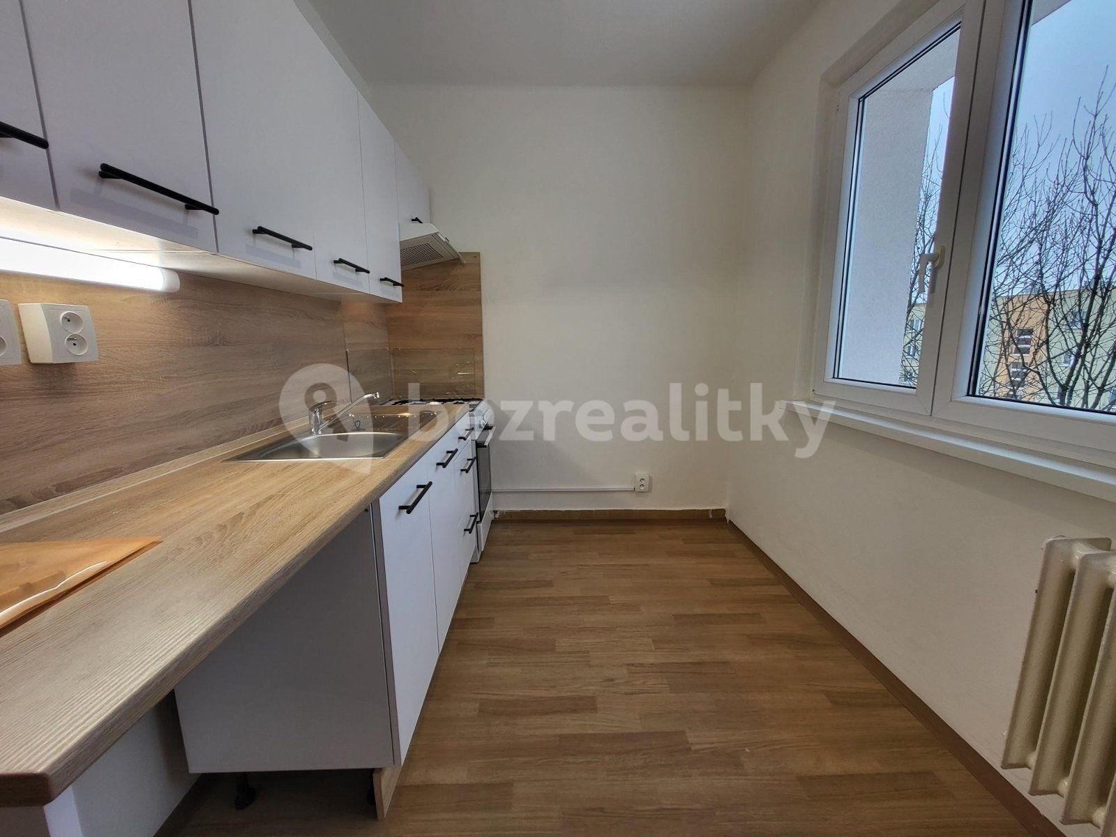 Pronájem bytu 2+1 52 m², Školská, Karviná, Moravskoslezský kraj