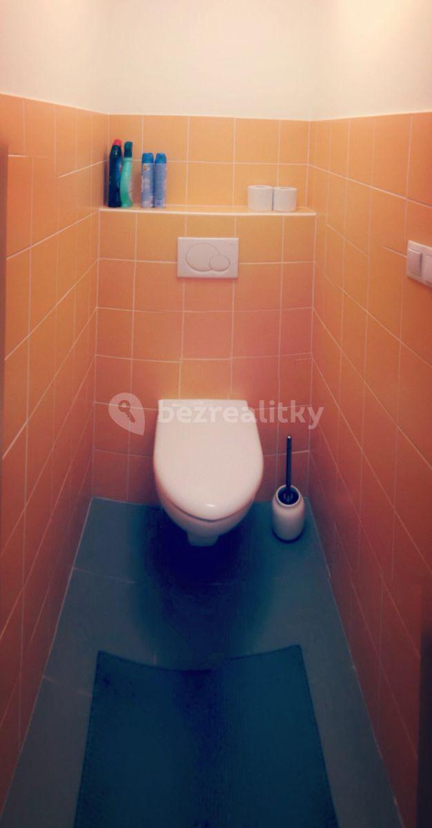 Pronájem bytu 2+kk 60 m², Na Slatince, Praha, Praha