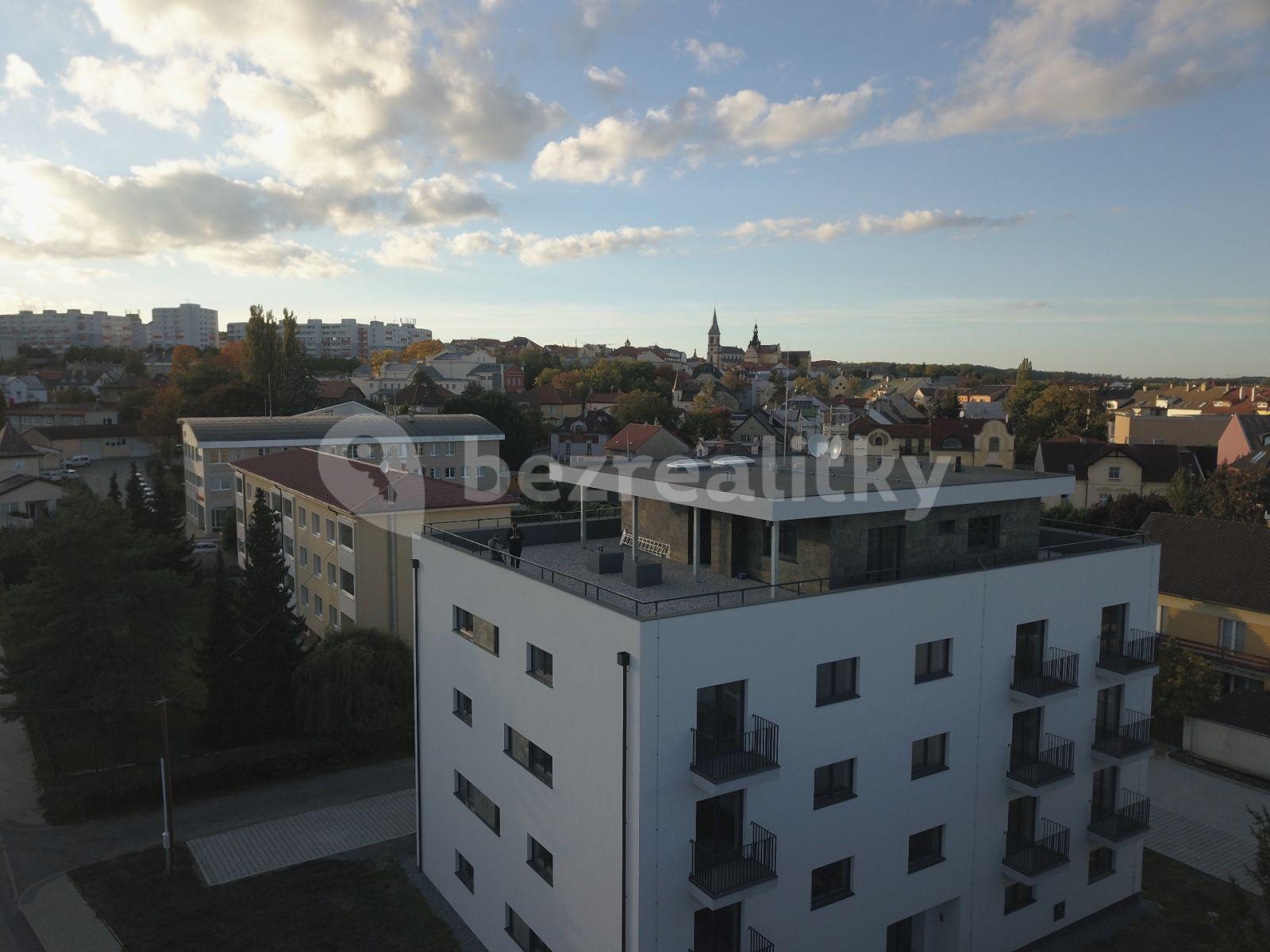 Pronájem bytu 2+kk 60 m², Čechova, Kladno, Středočeský kraj