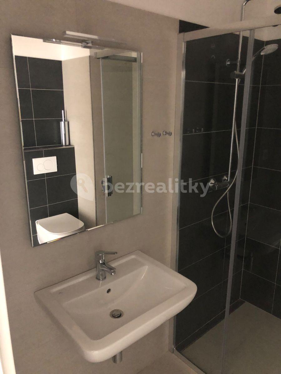 Pronájem bytu 2+kk 60 m², Čechova, Kladno, Středočeský kraj