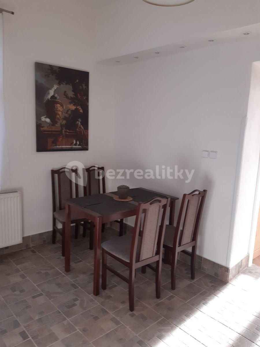 Pronájem bytu 1+1 42 m², Slivenecká, Praha, Praha