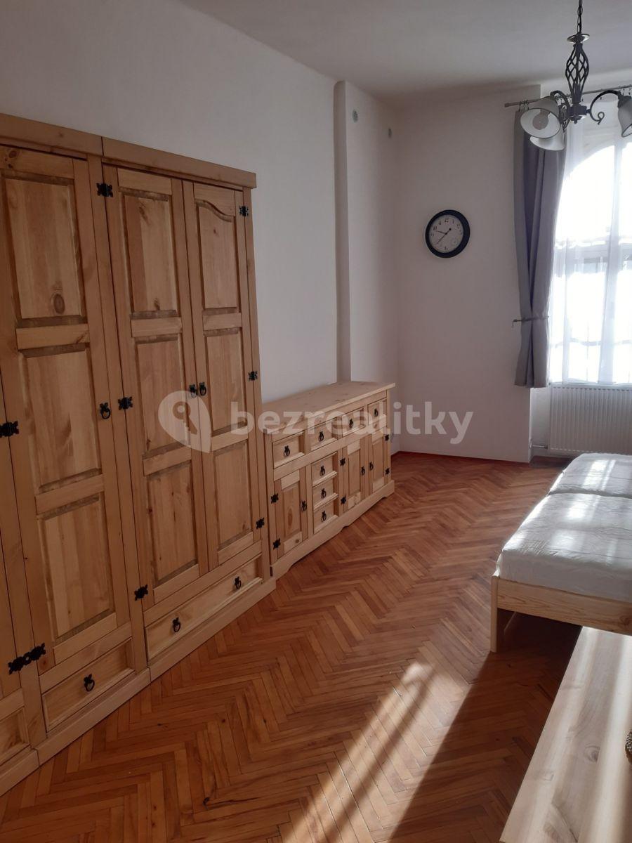 Pronájem bytu 1+1 42 m², Slivenecká, Praha, Praha