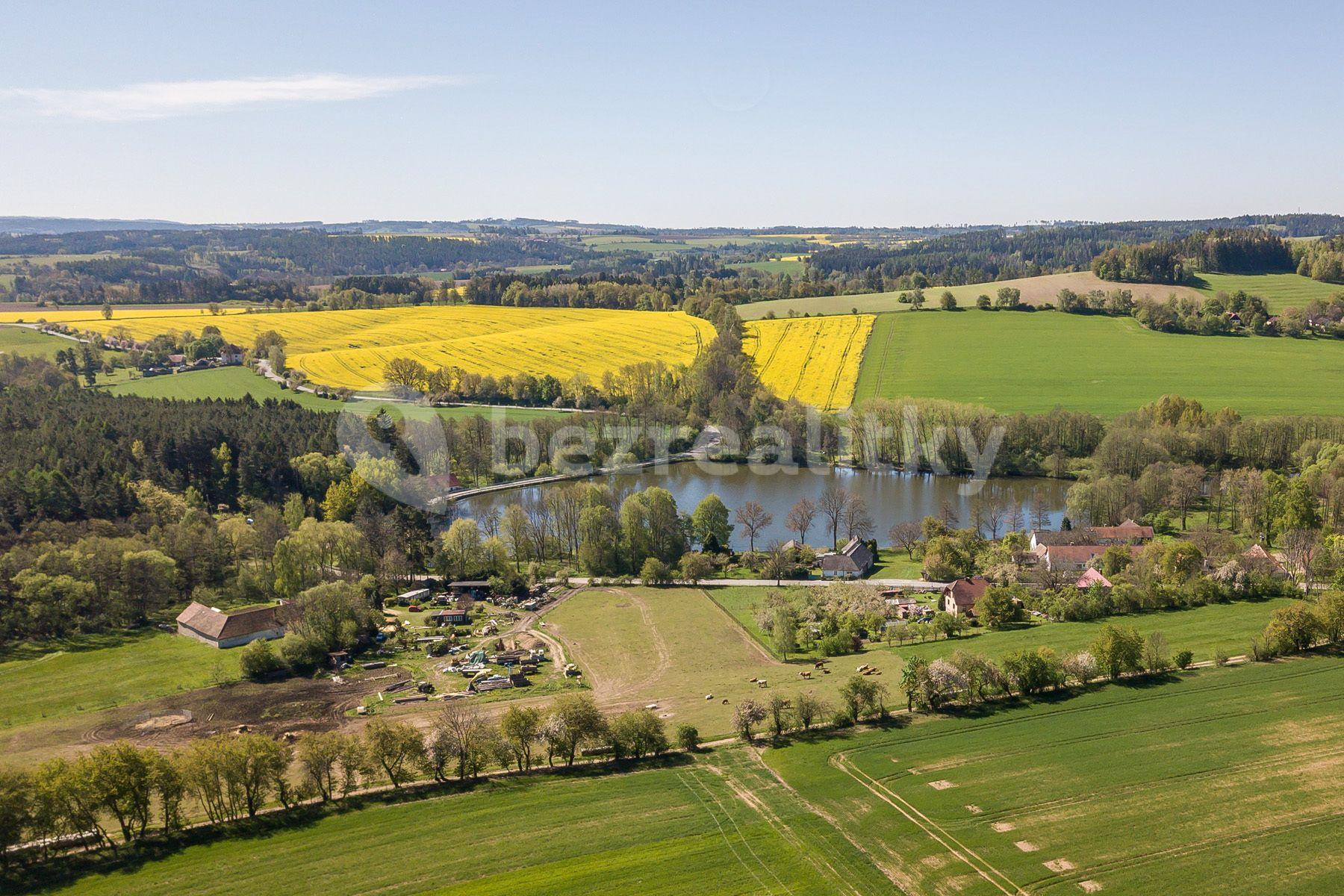 Prodej pozemku 2.322 m², Bořetice, Neustupov, Středočeský kraj