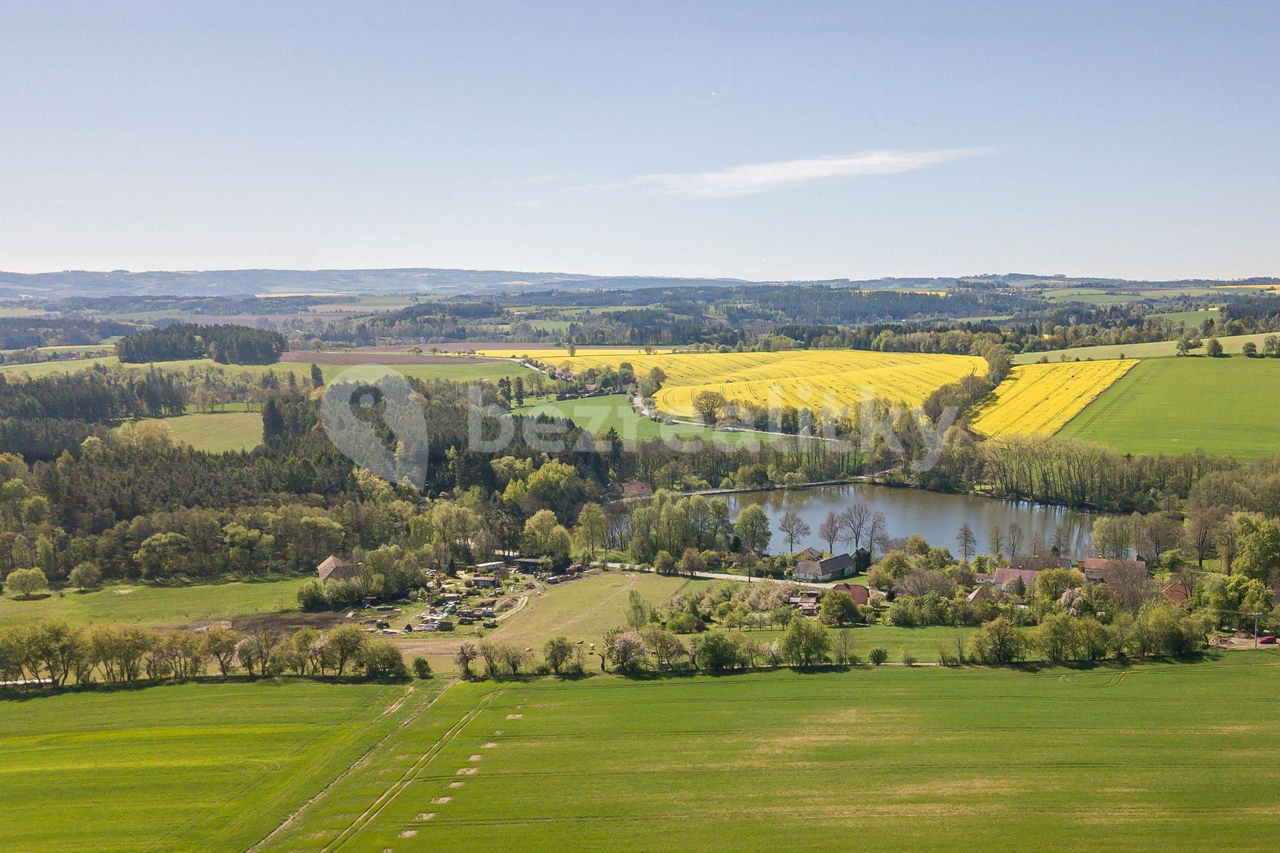 Prodej pozemku 2.322 m², Bořetice, Neustupov, Středočeský kraj