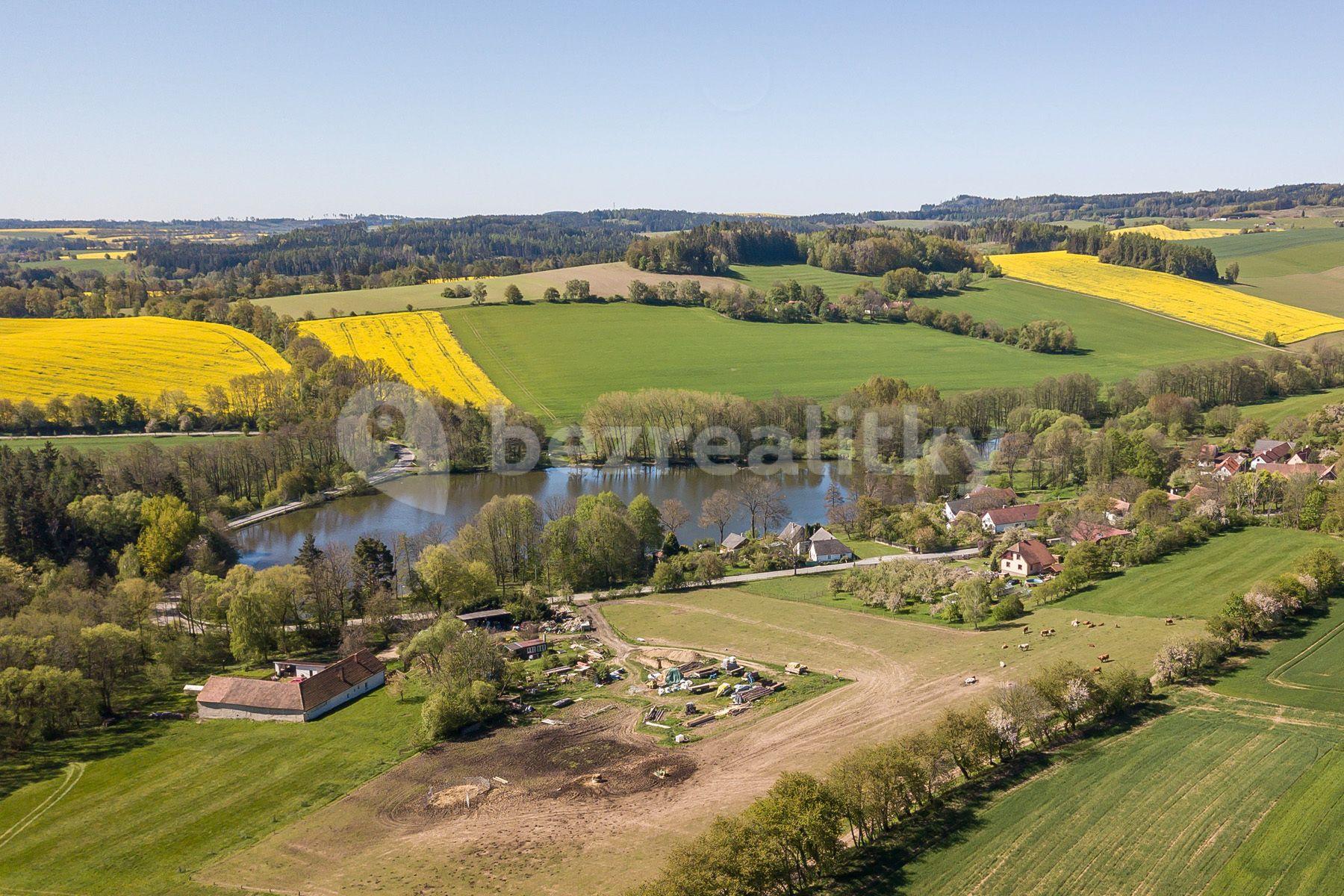 Prodej pozemku 2.322 m², Bořetice, Neustupov, Středočeský kraj