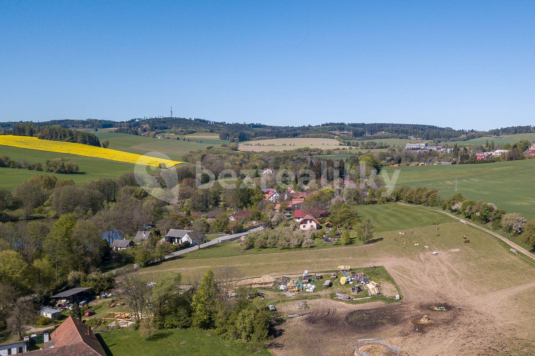 Prodej pozemku 2.322 m², Bořetice, Neustupov, Středočeský kraj