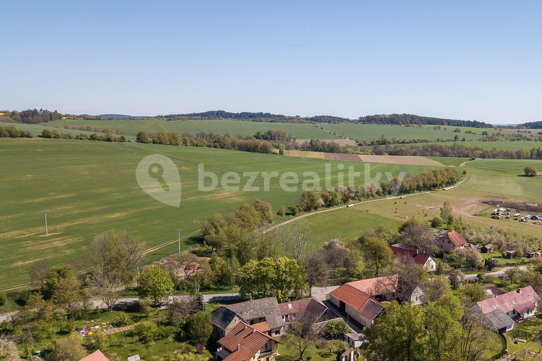 Prodej pozemku 2.322 m², Bořetice, Neustupov, Středočeský kraj