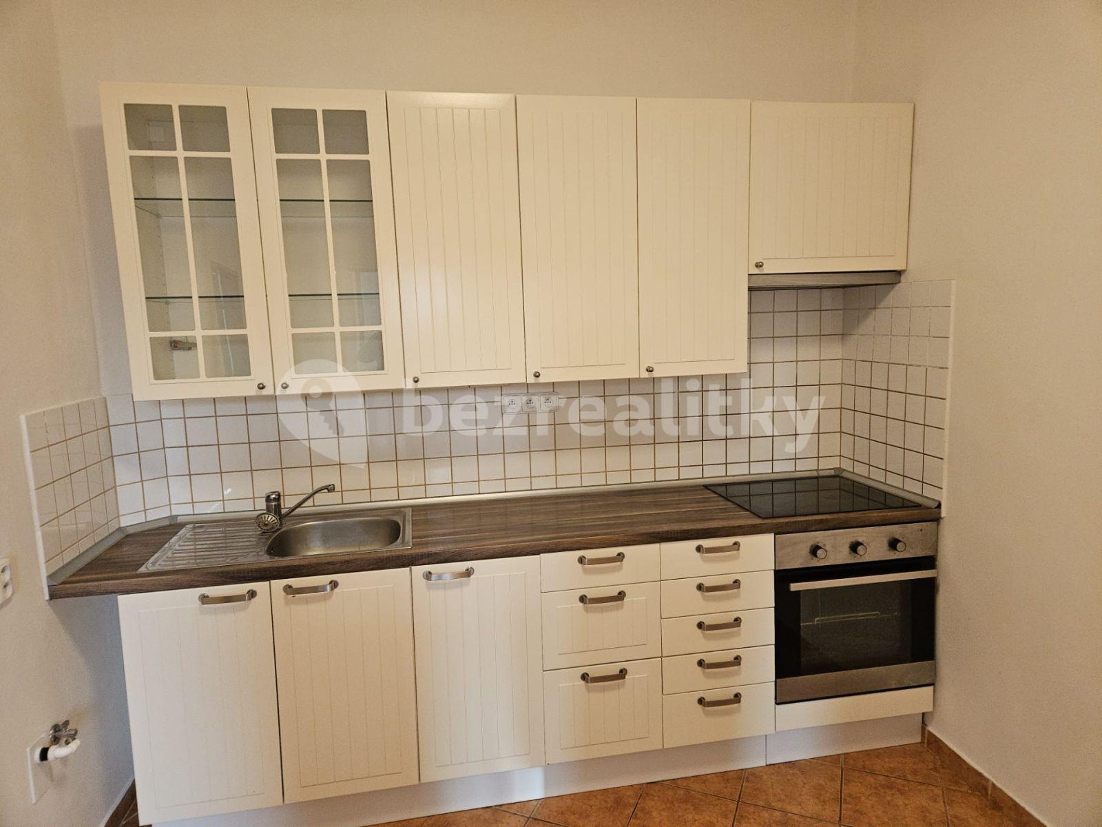 Pronájem bytu 1+kk 32 m², Sokolovská, Praha, Praha