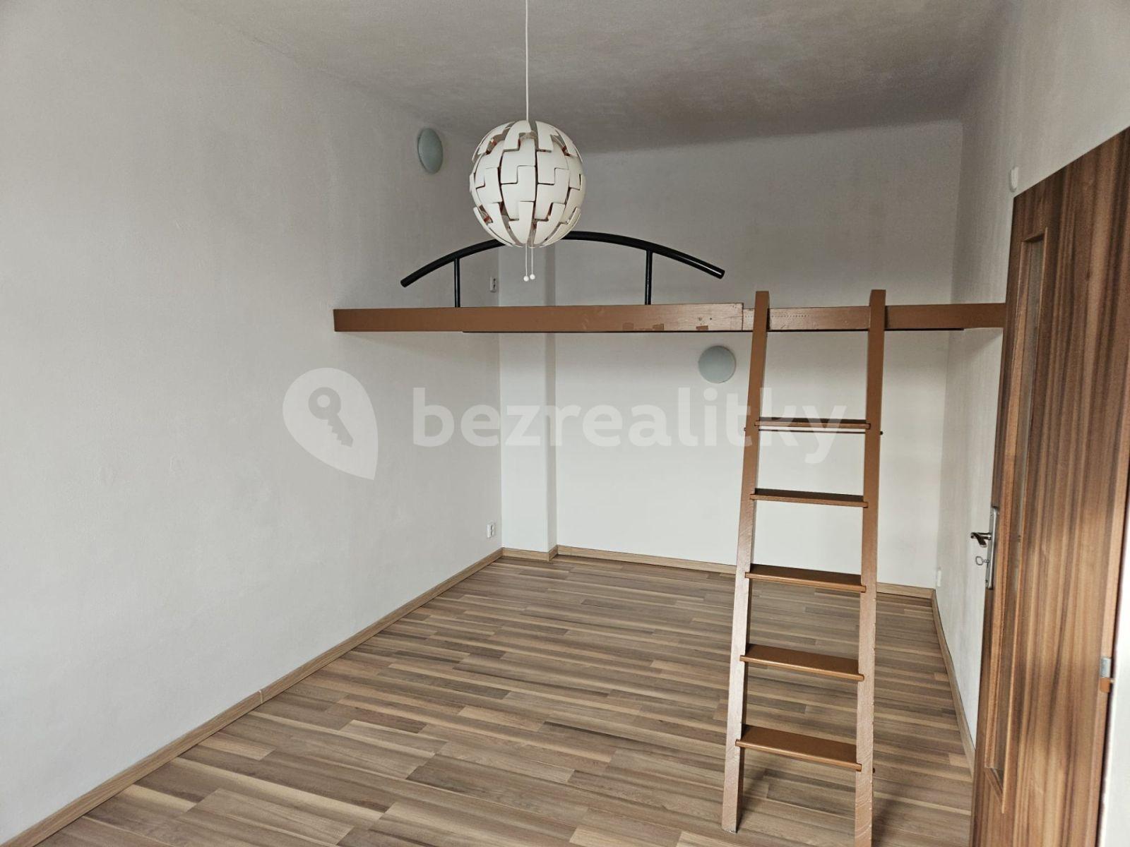 Pronájem bytu 1+kk 32 m², Sokolovská, Praha, Praha