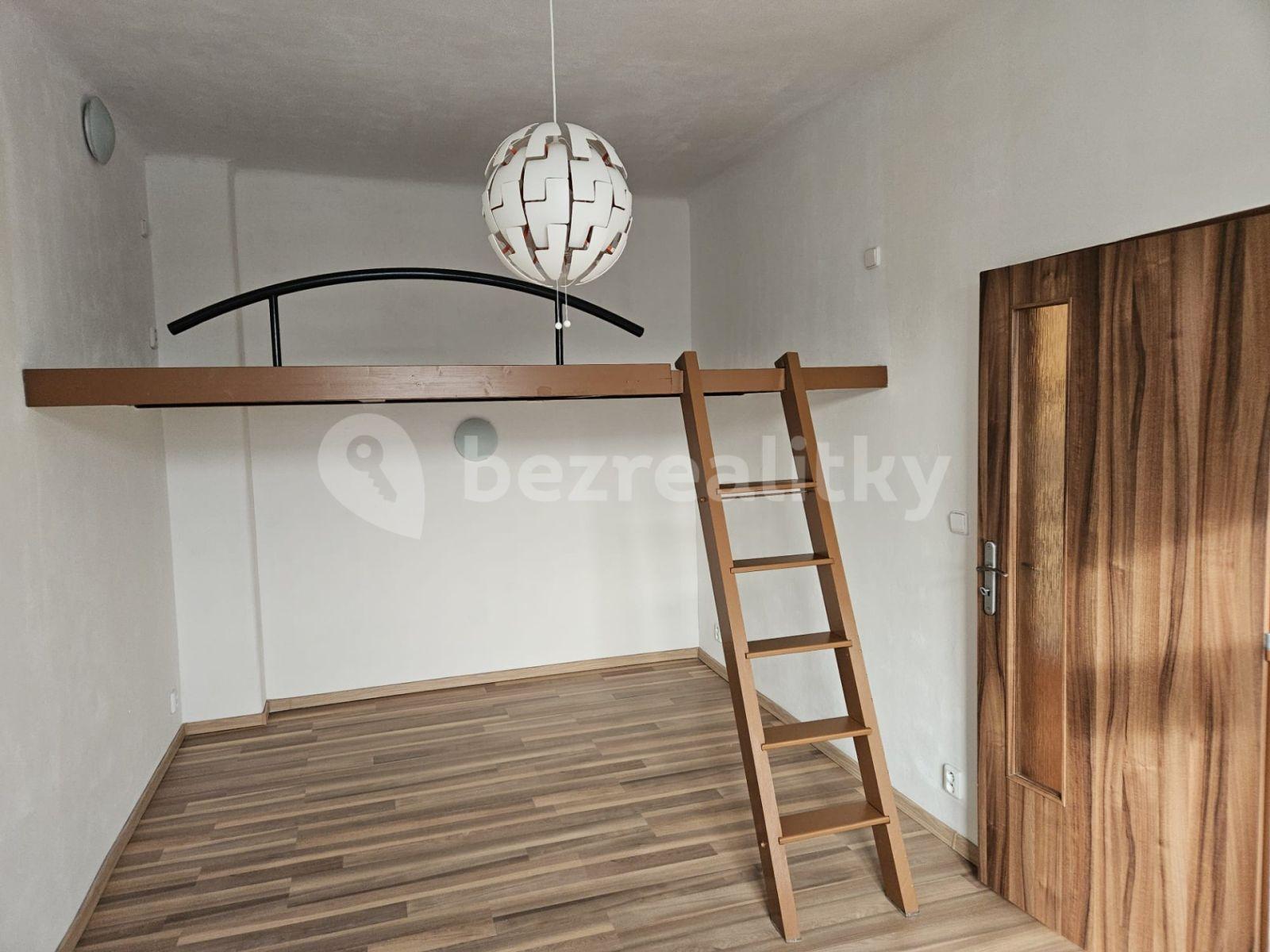 Pronájem bytu 1+kk 32 m², Sokolovská, Praha, Praha