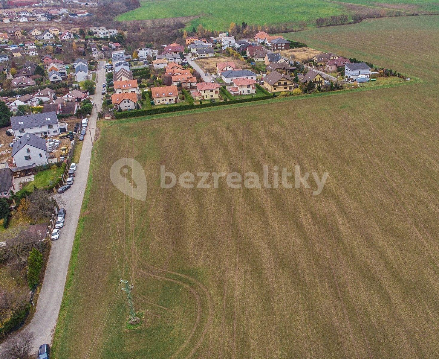 Prodej pozemku 21.479 m², Západní, Horoměřice, Středočeský kraj