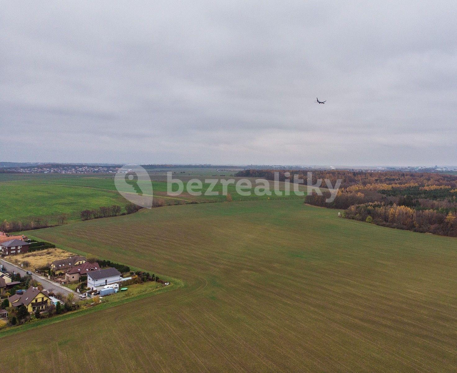 Prodej pozemku 21.479 m², Západní, Horoměřice, Středočeský kraj