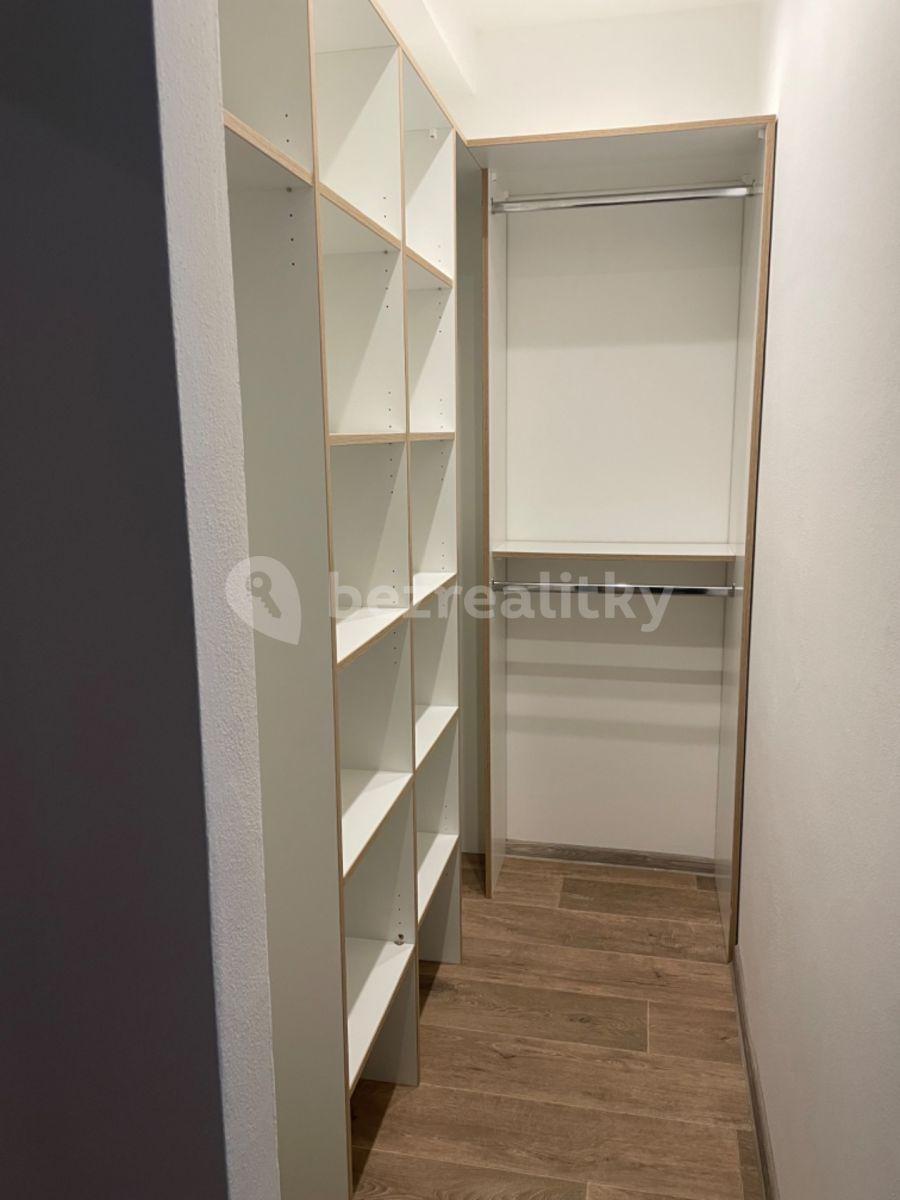 Pronájem bytu 2+kk 52 m², Pod Lipami, Nový Jičín, Moravskoslezský kraj