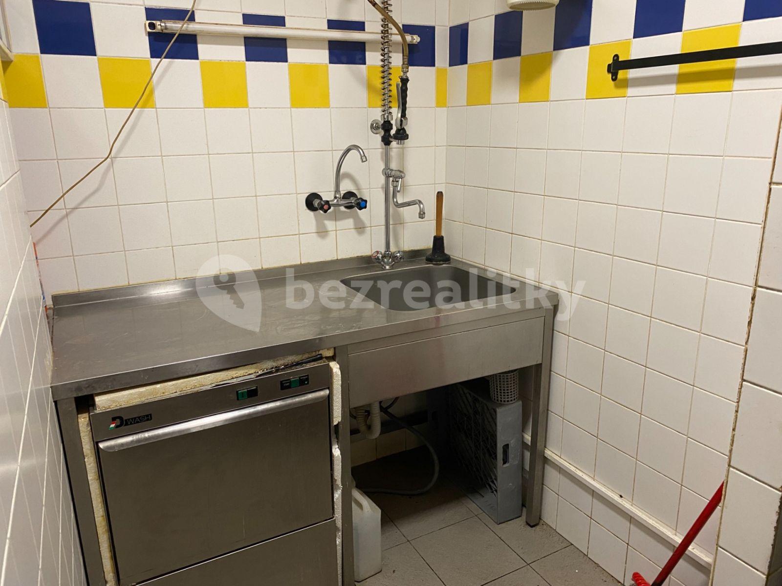 Pronájem nebytového prostoru 35 m², Kunětická, Praha, Praha