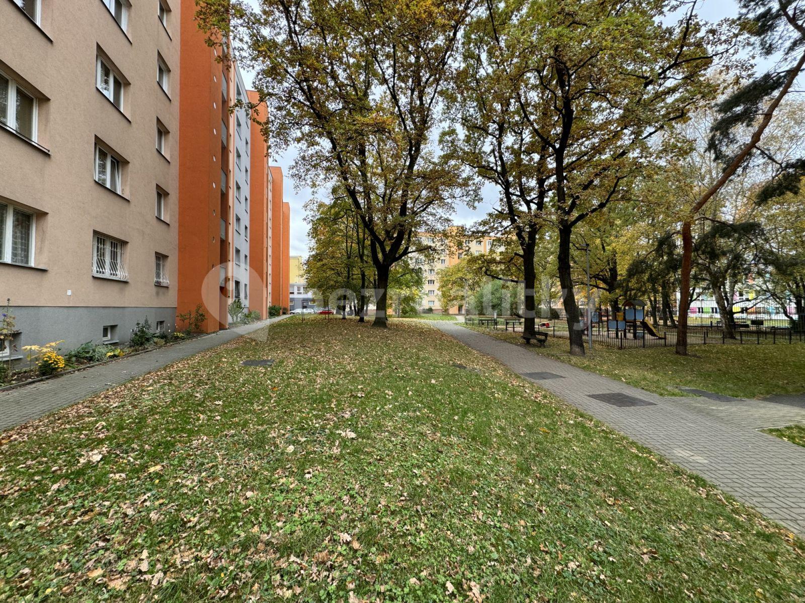 Pronájem bytu 2+1 54 m², Na Petřinách, Praha, Praha