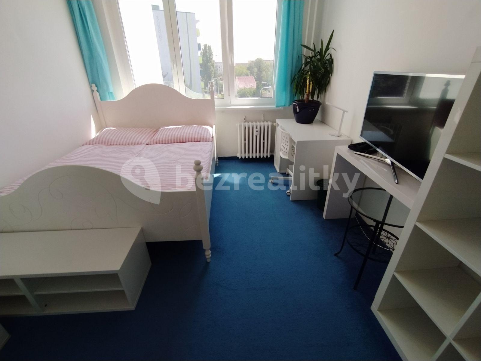 Pronájem bytu 1+1 80 m², Voskovcova, Praha, Praha