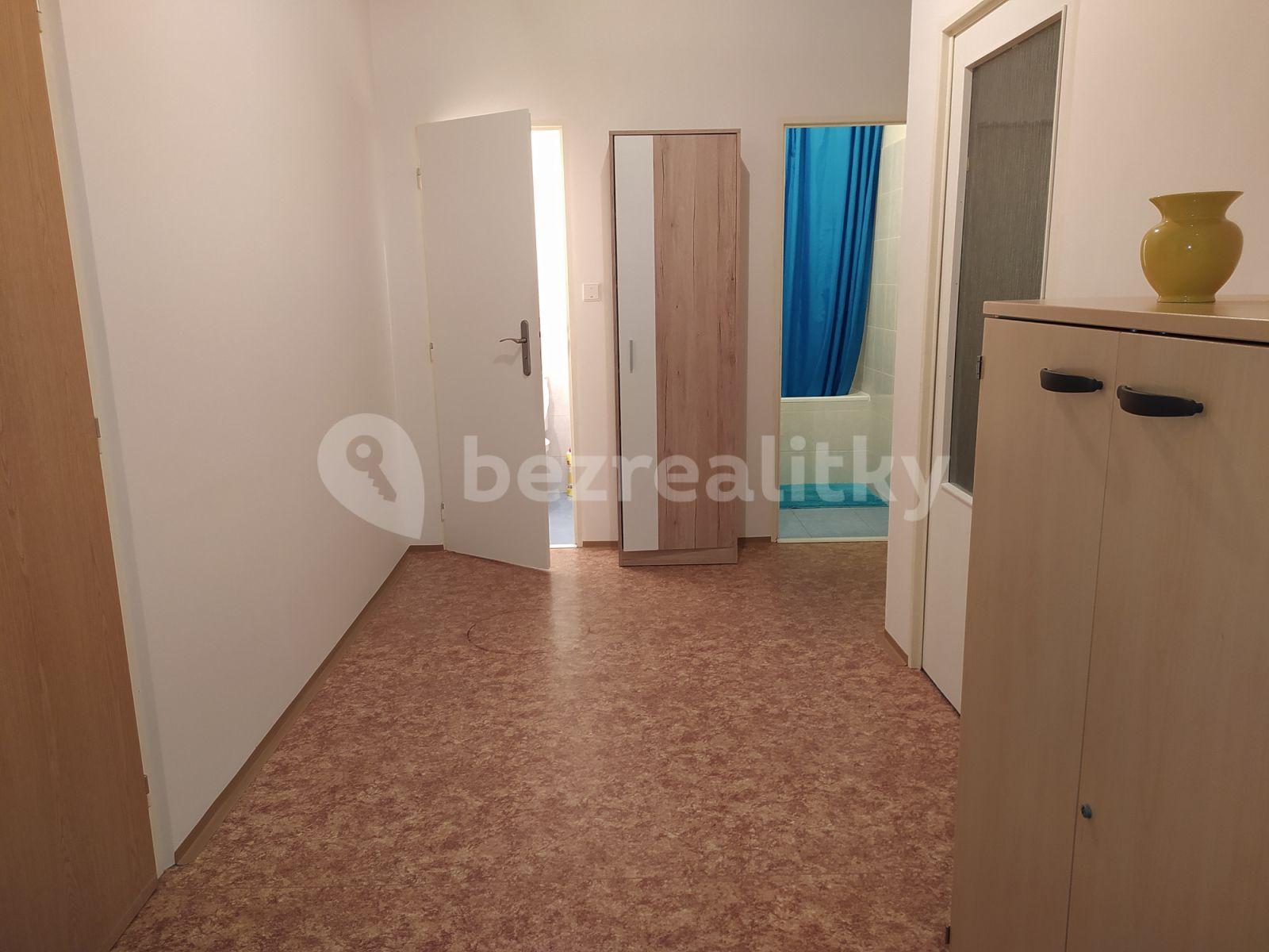 Pronájem bytu 1+1 80 m², Voskovcova, Praha, Praha